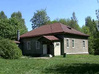 صور Serov Museum in Domotkanovo متحف